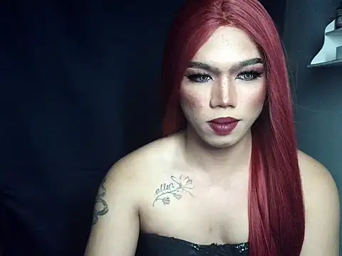 Snapshot of Queen_alena chatting on November 1, 2025, 9:58 am Queen alena online show from November 1, 2025, 9:58 am