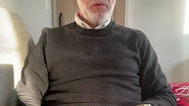 Snapshot of braselton06 chatting on February 9, 2026, 1:31 pm braselton06 online show from February 9, 2026, 1:31 pm