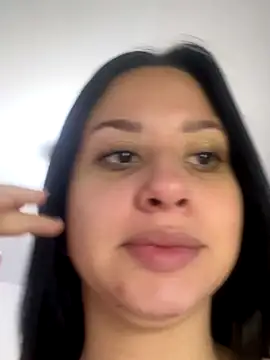 lucy grey25 online show from October 10, 2025, 3:35 pm