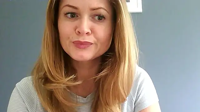 Ginger-bb online show from July 7, 2026, 8:29 am