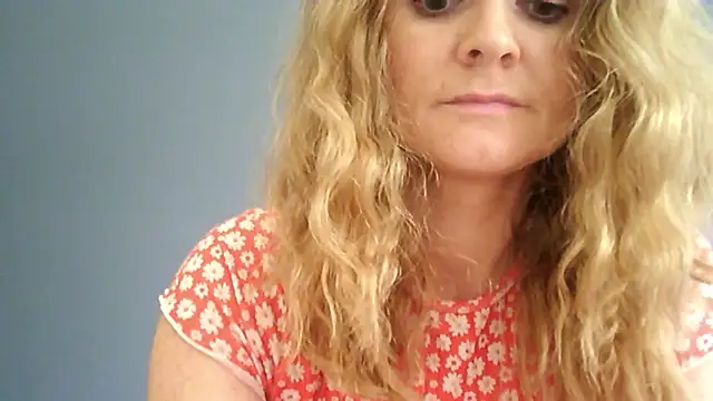 Ginger-bb online show from July 3, 2026, 11:17 am