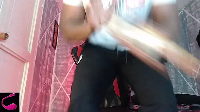 big blackmen19 online show from November 21, 2025, 5:12 pm