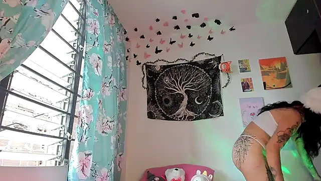 Sweet mim  online show from July 25, 2026, 10:38 pm