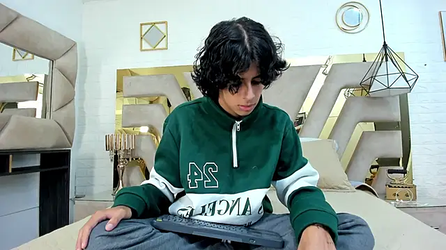 Ibratxandy online show from November 9, 2025, 11:58 am