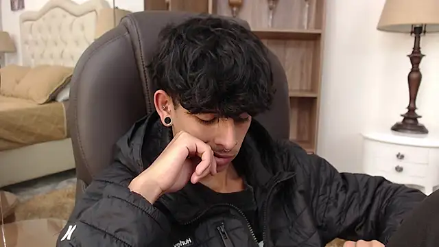 Ibratxandy online show from March 27, 2026, 7:15 pm