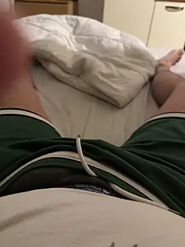 umeghj online show from April 29, 2026, 9:10 pm