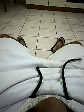 umeghj online show from November 3, 2025, 7:28 pm