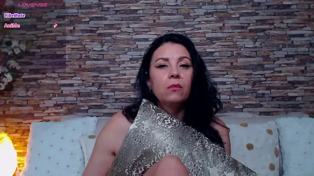 sexymilfnady online show from July 17, 2026, 4:10 am