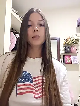 Arianna Moss online show from April 17, 2026, 1:30 am