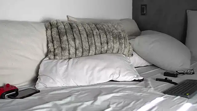 joesteel online show from October 29, 2025, 7:35 pm