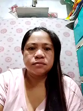 Snapshot of pinay_labb chatting on October 22, 2025, 11:36 pm pinay labb online show from October 22, 2025, 11:36 pm