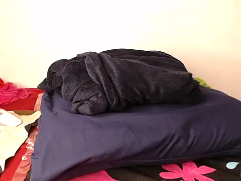 Snapshot of Berryangel03 chatting on March 2, 2026, 5:08 am Berryangel03 online show from March 2, 2026, 5:08 am