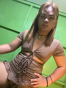 ladymiah online show from April 4, 2026, 4:24 pm