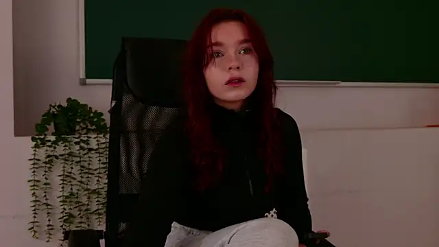 NoraHaynes online show from July 15, 2026, 3:13 am