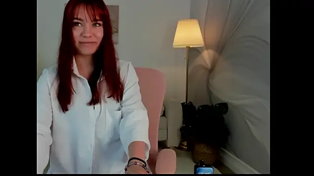 NoraHaynes online show from July 25, 2026, 2:08 am