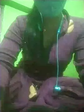 Snapshot of HOT_SKS25 chatting on November 21, 2025, 3:55 pm HOT SKS25 online show from November 21, 2025, 3:55 pm