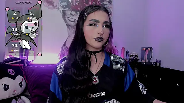 Snapshot of darki_shine chatting on March 1, 2026, 1:44 pm darki shine online show from March 1, 2026, 1:44 pm