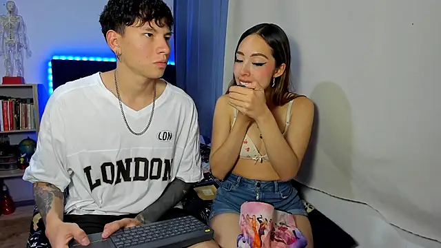 Tatiiana n Damiian online show from December 17, 2025, 11:10 pm