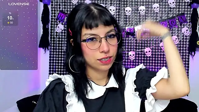 Rose 72 online show from October 29, 2025, 6:18 pm