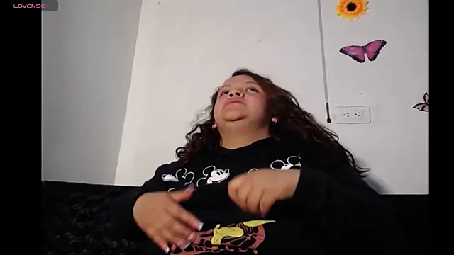 Julieta Big online show from October 4, 2025, 4:47 am