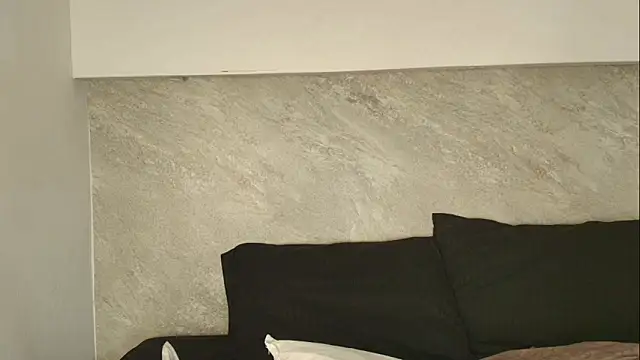 Snapshot of Dixie_grey1 chatting on February 13, 2026, 1:33 pm Dixie grey1 online show from February 13, 2026, 1:33 pm