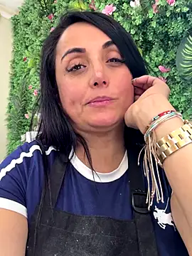 hotadhara01 online show from December 20, 2025, 5:27 pm