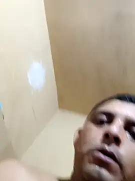 125Delfin90 online show from April 4, 2026, 2:40 am