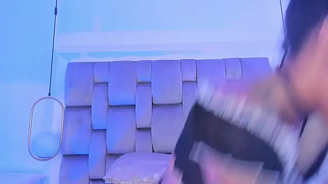 Snapshot of OnlyGia chatting on January 17, 2026, 3:10 am OnlyGia online show from January 17, 2026, 3:10 am