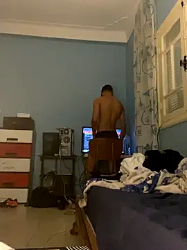 dermino12 online show from October 21, 2025, 1:43 pm