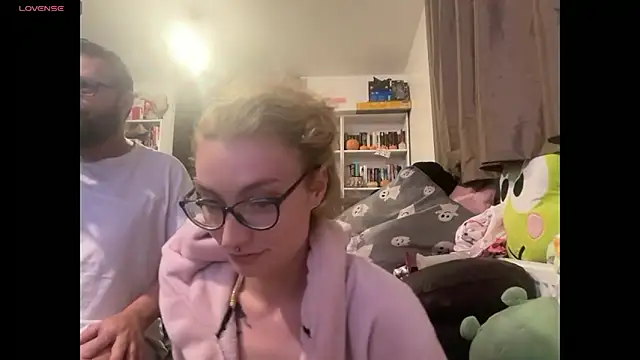 harleyblair online show from November 6, 2025, 11:20 pm