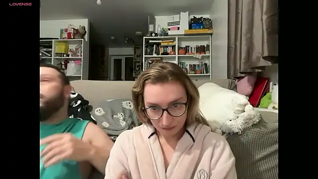 Snapshot of harleyblair chatting on February 5, 2026, 11:22 pm harleyblair online show from February 5, 2026, 11:22 pm