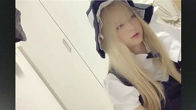 Mia032 online show from October 31, 2025, 2:13 pm