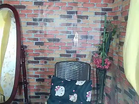 Snapshot of YourHotPinayTS chatting on February 4, 2026, 10:54 am YourHotPinayTS online show from February 4, 2026, 10:54 am