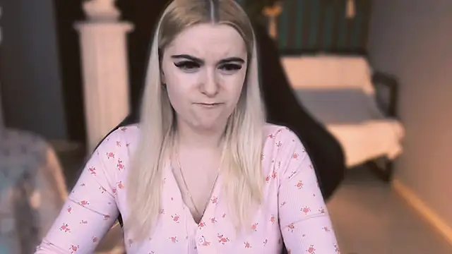 Snapshot of Stef_Nicks chatting on March 2, 2026, 9:05 am Stef Nicks online show from March 2, 2026, 9:05 am