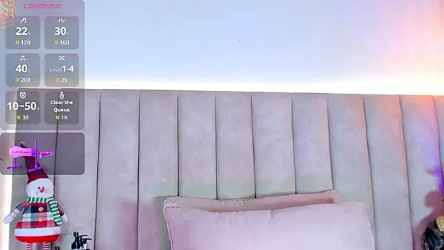 KarolBlanco online show from November 30, 2025, 2:34 am