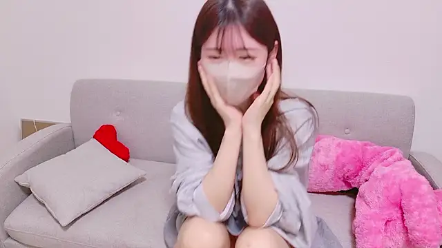 Snapshot of ena_7 chatting on February 20, 2026, 3:47 pm ena 7 online show from February 20, 2026, 3:47 pm