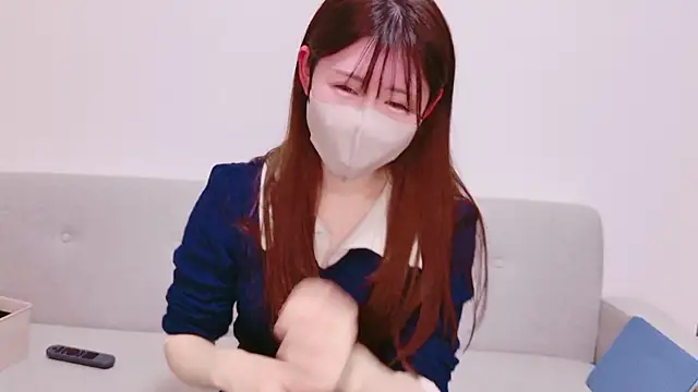 Snapshot of ena_7 chatting on February 12, 2026, 12:05 pm ena 7 online show from February 12, 2026, 12:05 pm