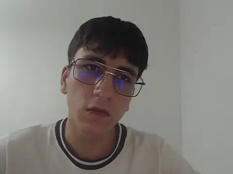 younewmaster online show from May 14, 2026, 12:29 am