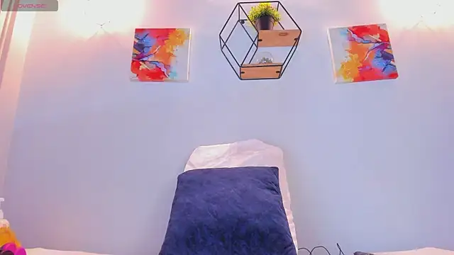 Violet horny05 online show from November 21, 2025, 7:24 pm