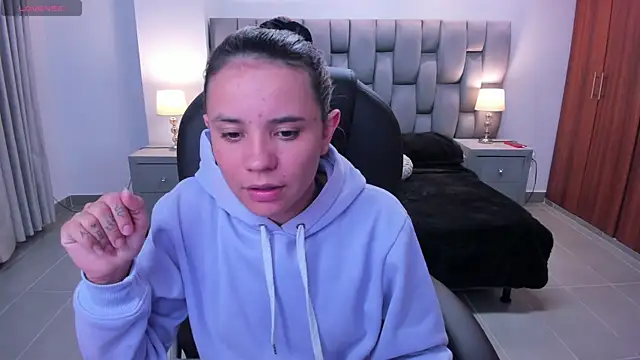 Celestee rain online show from September 25, 2025, 5:24 am