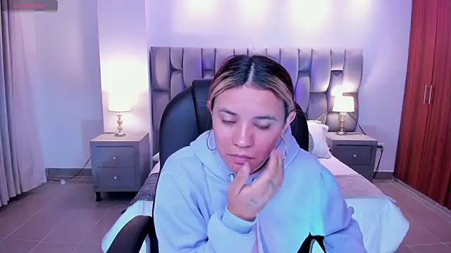 Celestee rain online show from September 14, 2025, 8:37 am