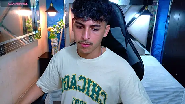 Alan Del Reyx online show from February 26, 2026, 2:33 am