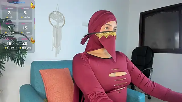 Snapshot of zali_mahamed chatting on September 25, 2025, 9:37 am zali mahamed online show from September 25, 2025, 9:37 am