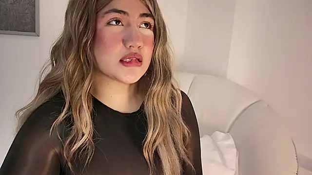 Madii smith online show from October 12, 2025, 1:12 pm