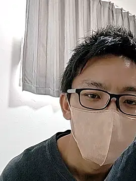 Snapshot of mitsuki0915 chatting on November 4, 2025, 1:42 am mitsuki0915 online show from November 4, 2025, 1:42 am