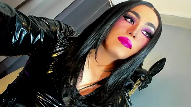 MagnaCumLoader17 online show from February 22, 2026, 10:00 pm