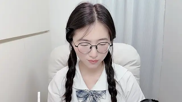 Rosalind xixi online show from July 28, 2026, 12:48 pm