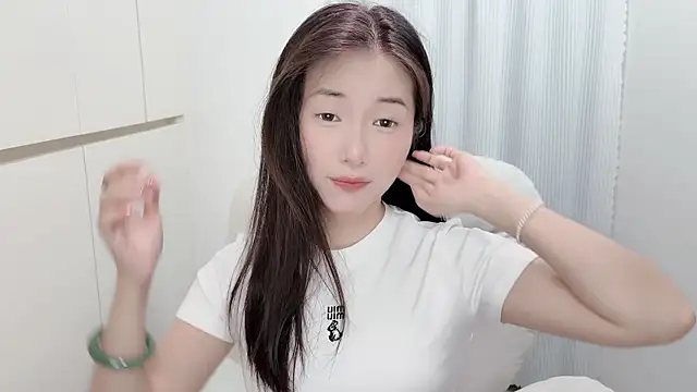 Rosalind xixi online show from July 11, 2026, 1:50 am
