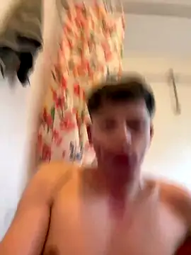 Snapshot of AmMadness chatting on December 18, 2025, 10:41 am AmMadness online show from December 18, 2025, 10:41 am