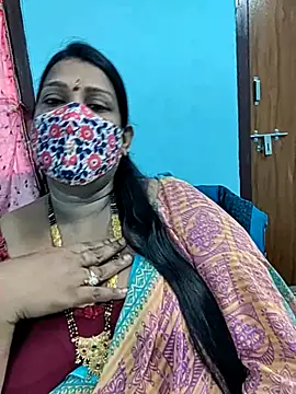 Snapshot of sutari84 chatting on September 19, 2025, 5:33 am sutari84 online show from September 19, 2025, 5:33 am